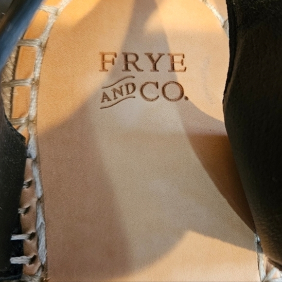 Frye & Co. Women's Black Genuine Leather Platform Espadrille Crisscross Sandals - Picture 3 of 8